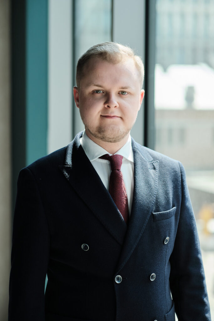 Adwokat Adrian Nowicki